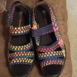 Bernie mev sandals